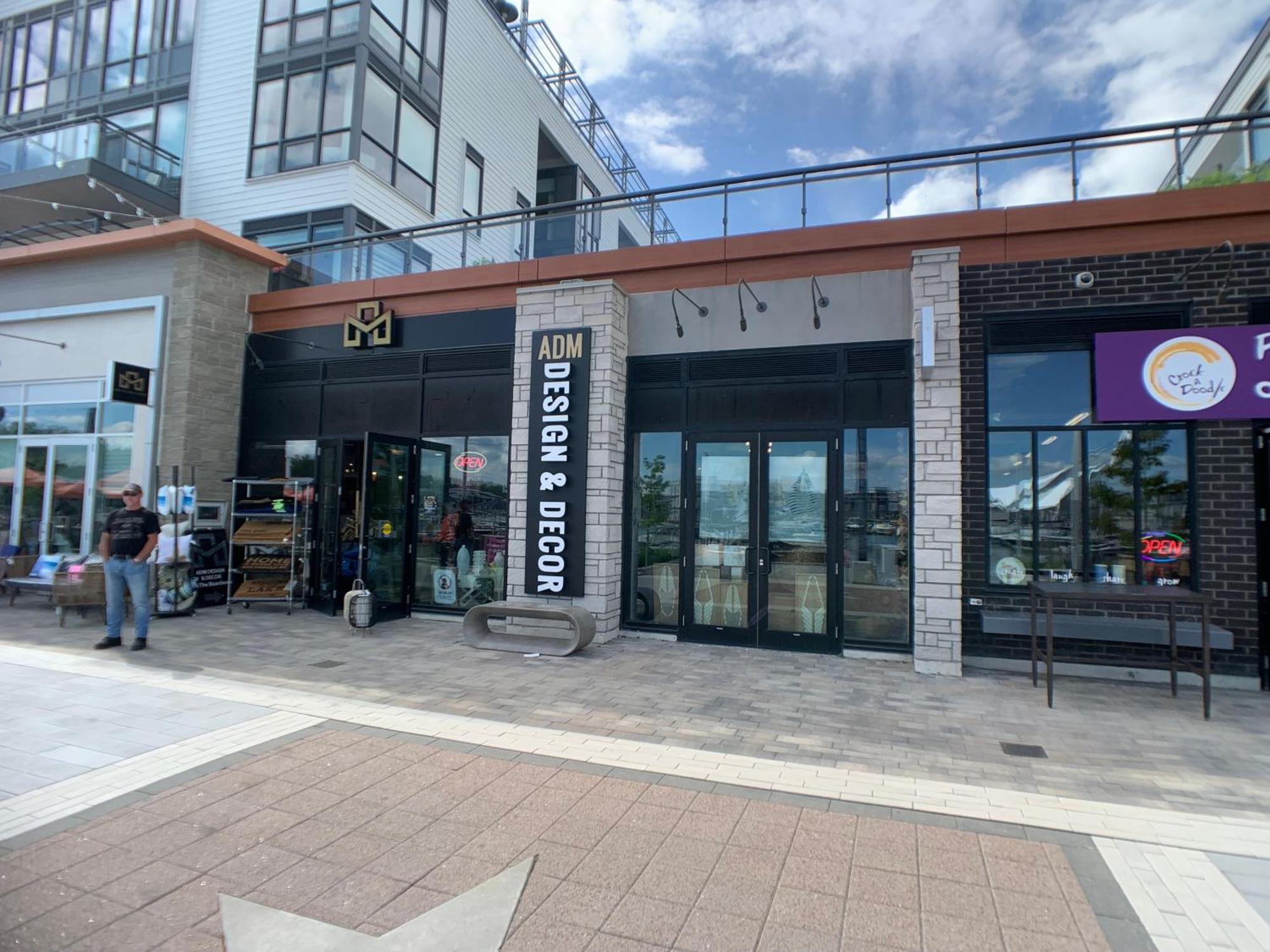 Stunning Stayz At Friday Harbour Beach Marina Resort Lake Simcoe Innisfil Εξωτερικό φωτογραφία